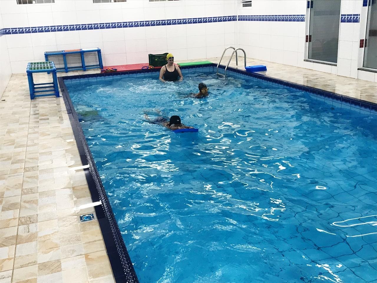 Piscina com Água Salinizada